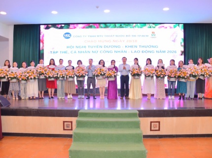 UDC tuyên dương 6 tập thể nữ xuất sắc, 144 cá nhân nữ đạt dạnh hiệu phụ nữ 2 giỏi nhân kỷ niệm ngày Phụ Nữ Việt Nam 20/10